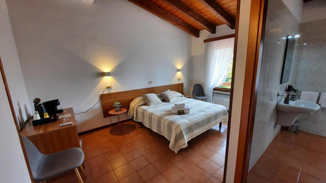 Elisa Holidays Puegnago Εξωτερικό φωτογραφία