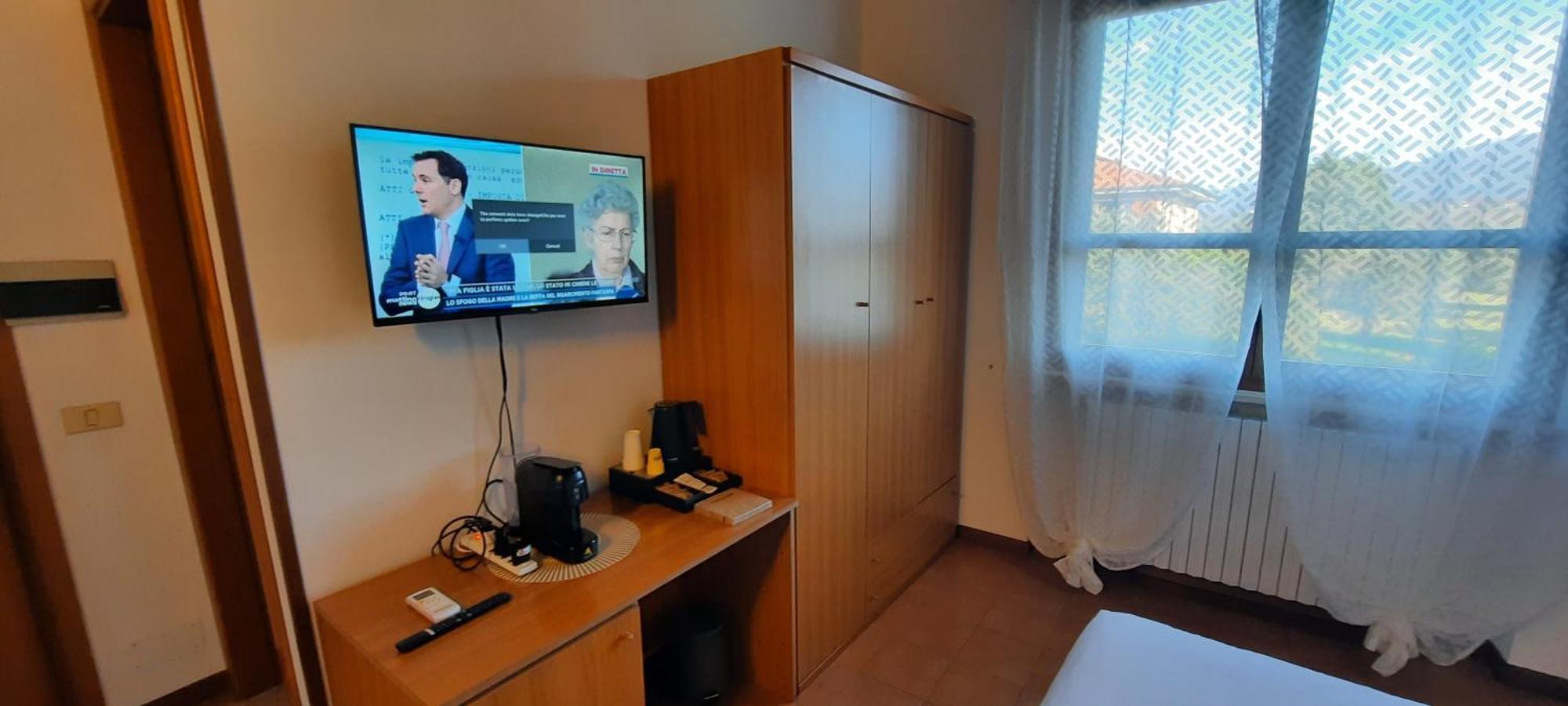 Elisa Holidays Puegnago Εξωτερικό φωτογραφία